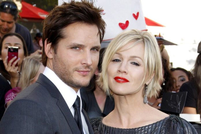 Peter Facinelli und Jennie Garth waren bis 2012 verheiratet und haben drei Töchter zusammen. / Source: Tinseltown/Shutterstock.com