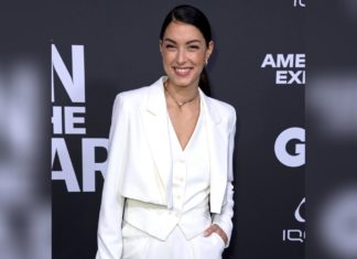 Rebecca Mir: Das sind ihre wichtigsten Fashion-Regeln Rebecca Mir weiß sich in Szene zu setzen. / Source: imago/Future Image